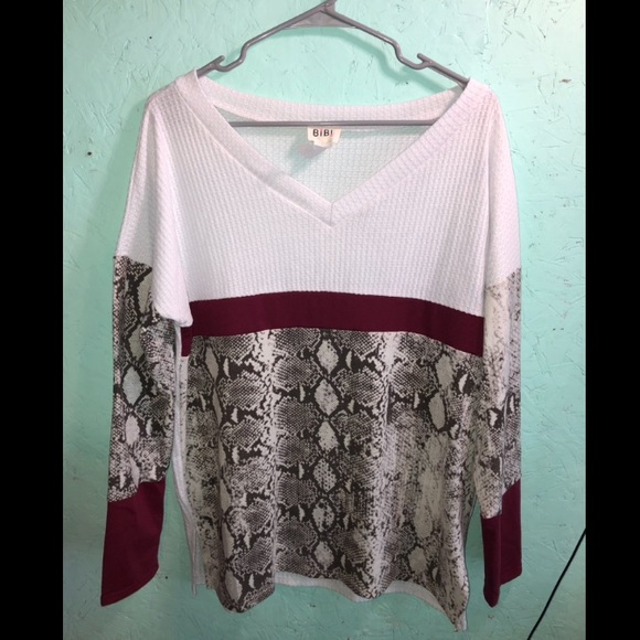 BiBi Tops - Snake print top